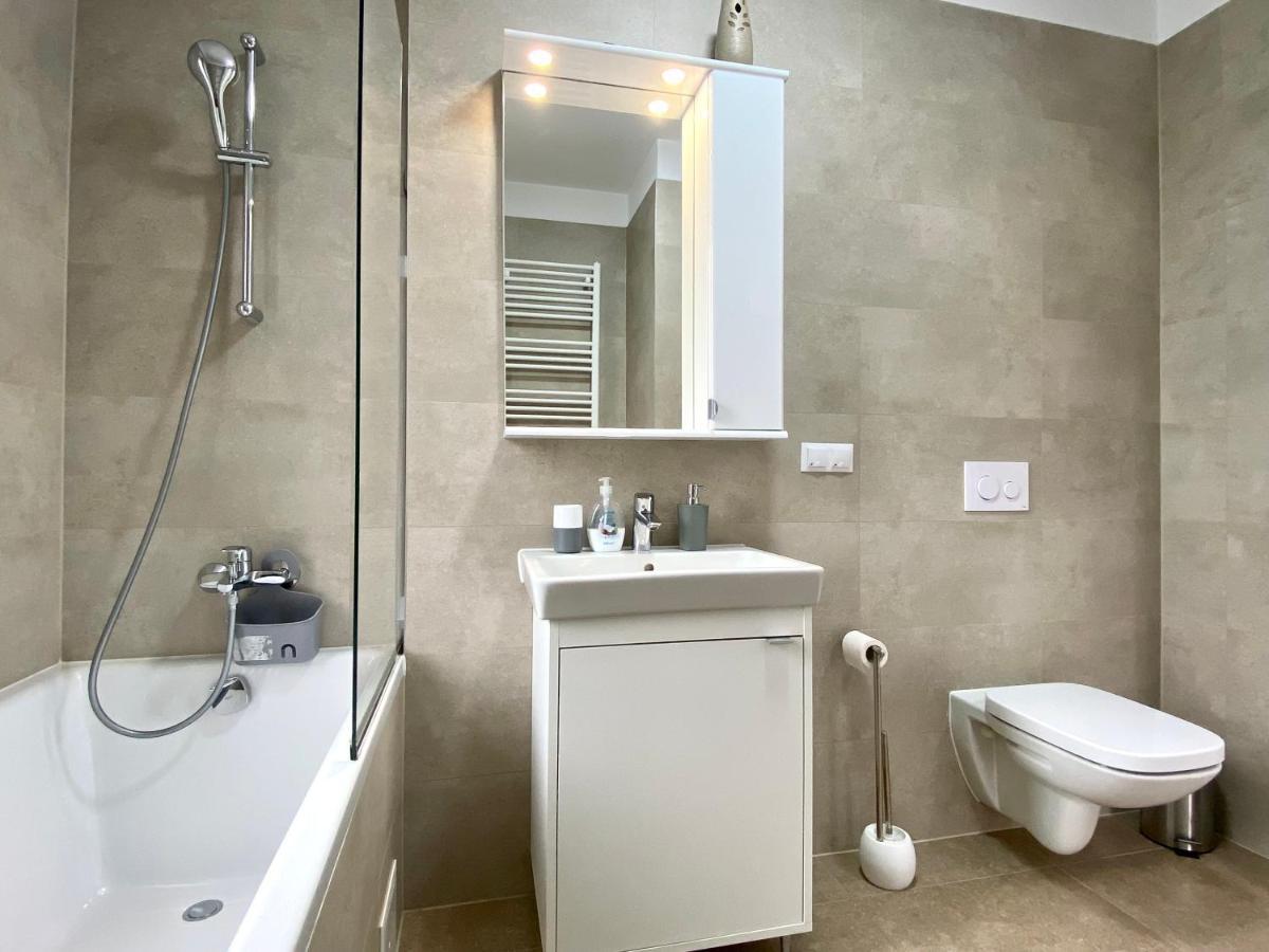 Astoria Apartment - Pet Friendly Μπρασόβ Εξωτερικό φωτογραφία