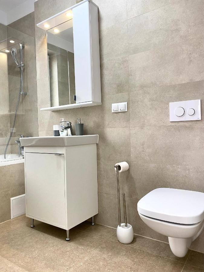 Astoria Apartment - Pet Friendly Μπρασόβ Εξωτερικό φωτογραφία