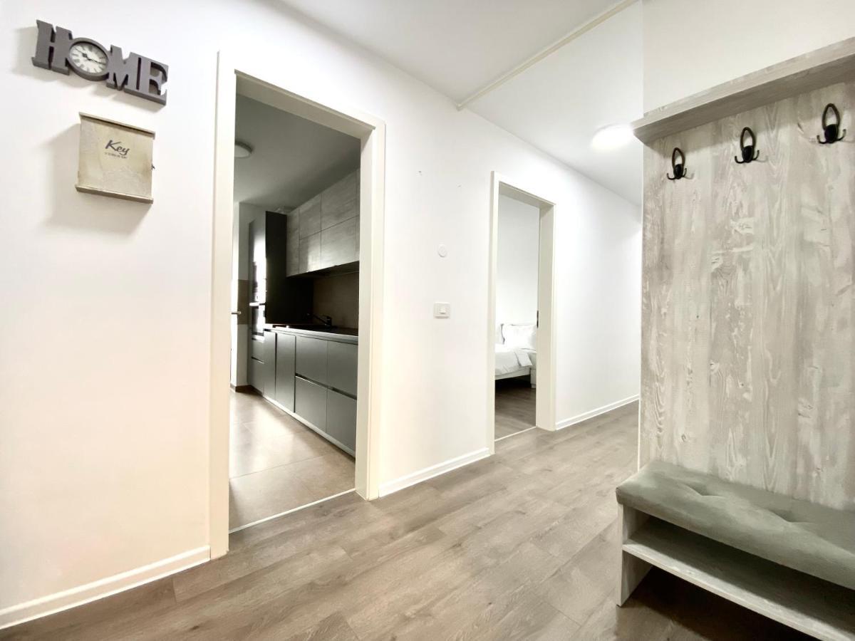Astoria Apartment - Pet Friendly Μπρασόβ Εξωτερικό φωτογραφία